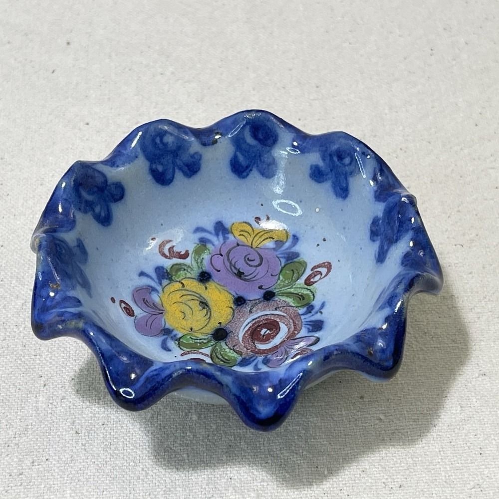 Vintage Vestal Alcobaca Portugal Hand Painted Ceramic Trinket Bowl‎ Decor